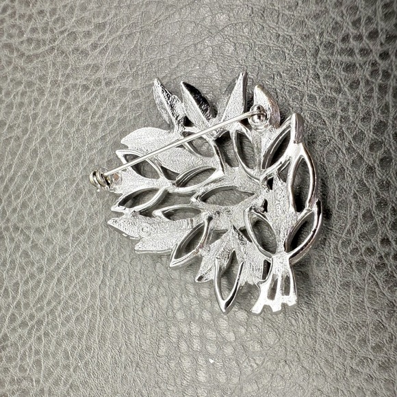 Vintage SARAH COV Brooch Silver Tone Leaf Bouquet Pin Textured Modernist Jewelry - Picture 6 of 8